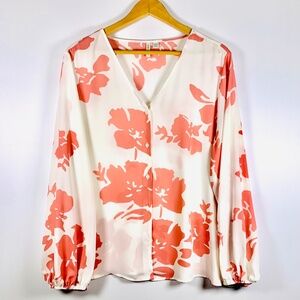 Casual cottagecore v-neck pink/white floral balloon-style sleeve peasant blouse